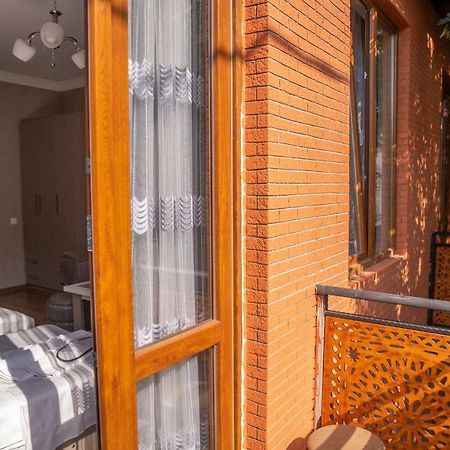 Family Hotel Parajanov Tbilisi Eksteriør billede