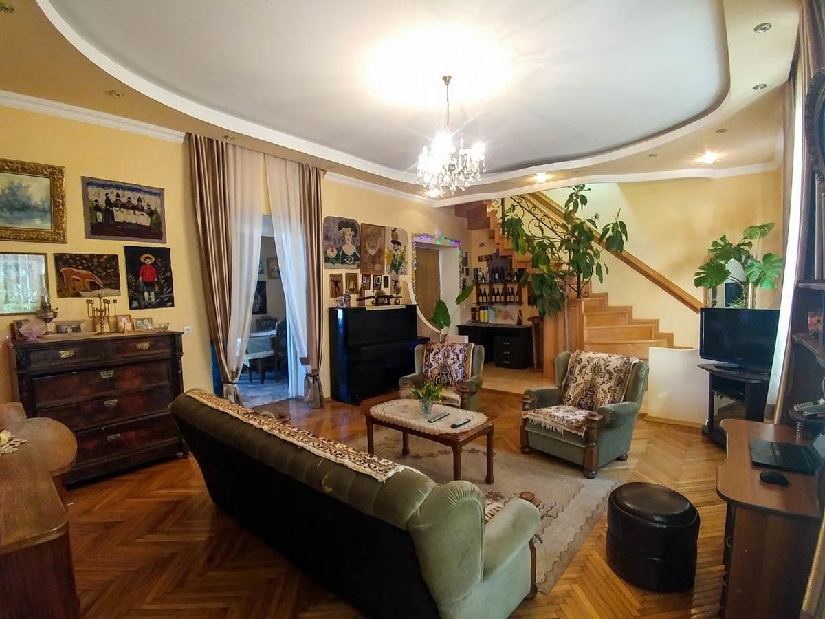 Family Hotel Parajanov Tbilisi Eksteriør billede