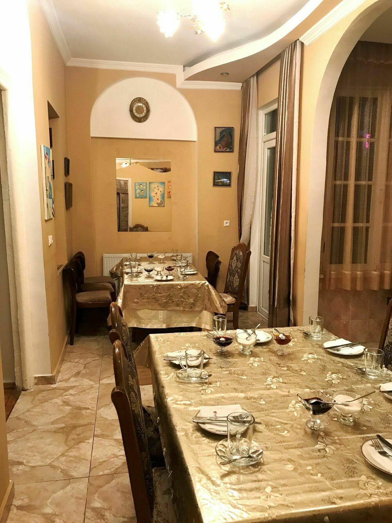 Family Hotel Parajanov Tbilisi Eksteriør billede