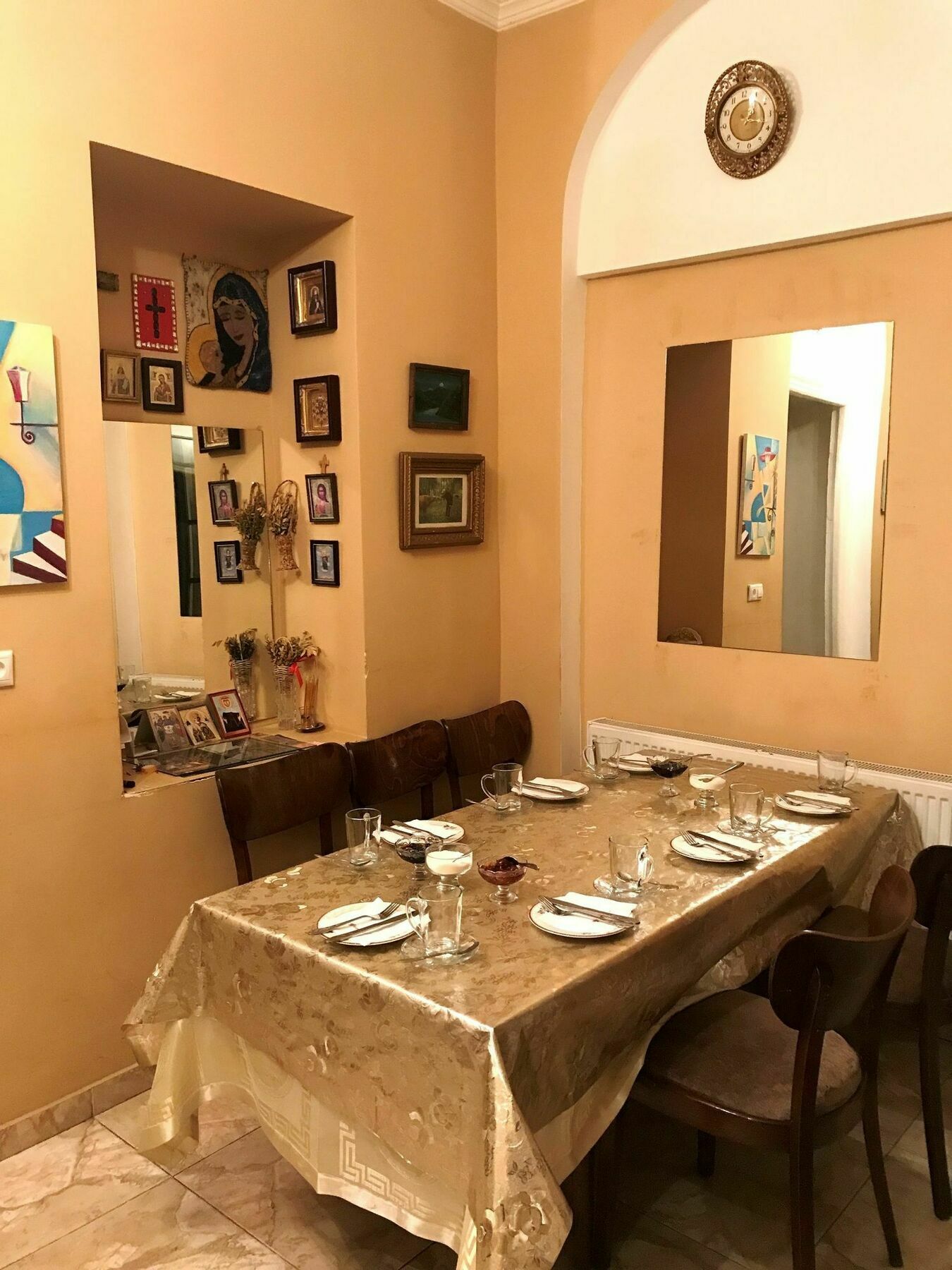 Family Hotel Parajanov Tbilisi Eksteriør billede